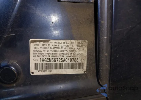 2005 Honda Accord 2.4 Ex из США, поврежденный, VIN 1HGCM56725A049786